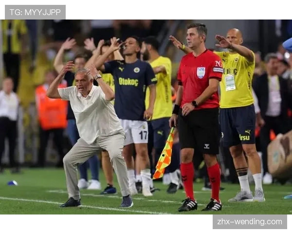 萨姆松珀三中卫体系解析 联赛阶段未失球展现防守纪律